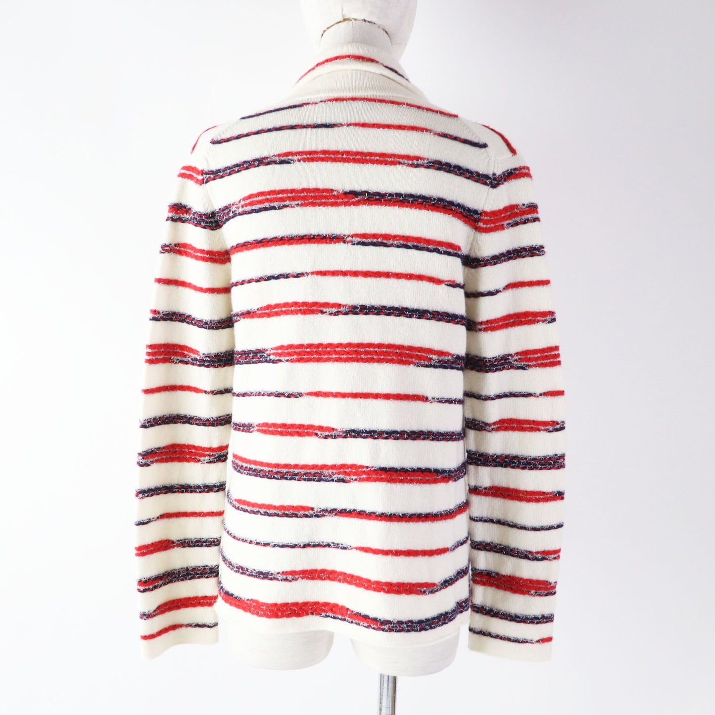 CHANEL tailored jacket P64296 Main: 96% cashmere, Main: 3% polyester, Main: 1% polyamide (nylon) Multi Women 36