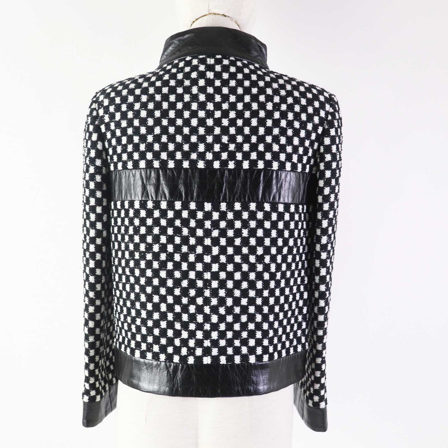CHANEL Other outerwear P57185 Outer: 59% nylon, Outer: 41% polyester, Lining: 100% silk, Other: 100% lambskin Other: 100% cotton Black White Tweed jacket Women 34