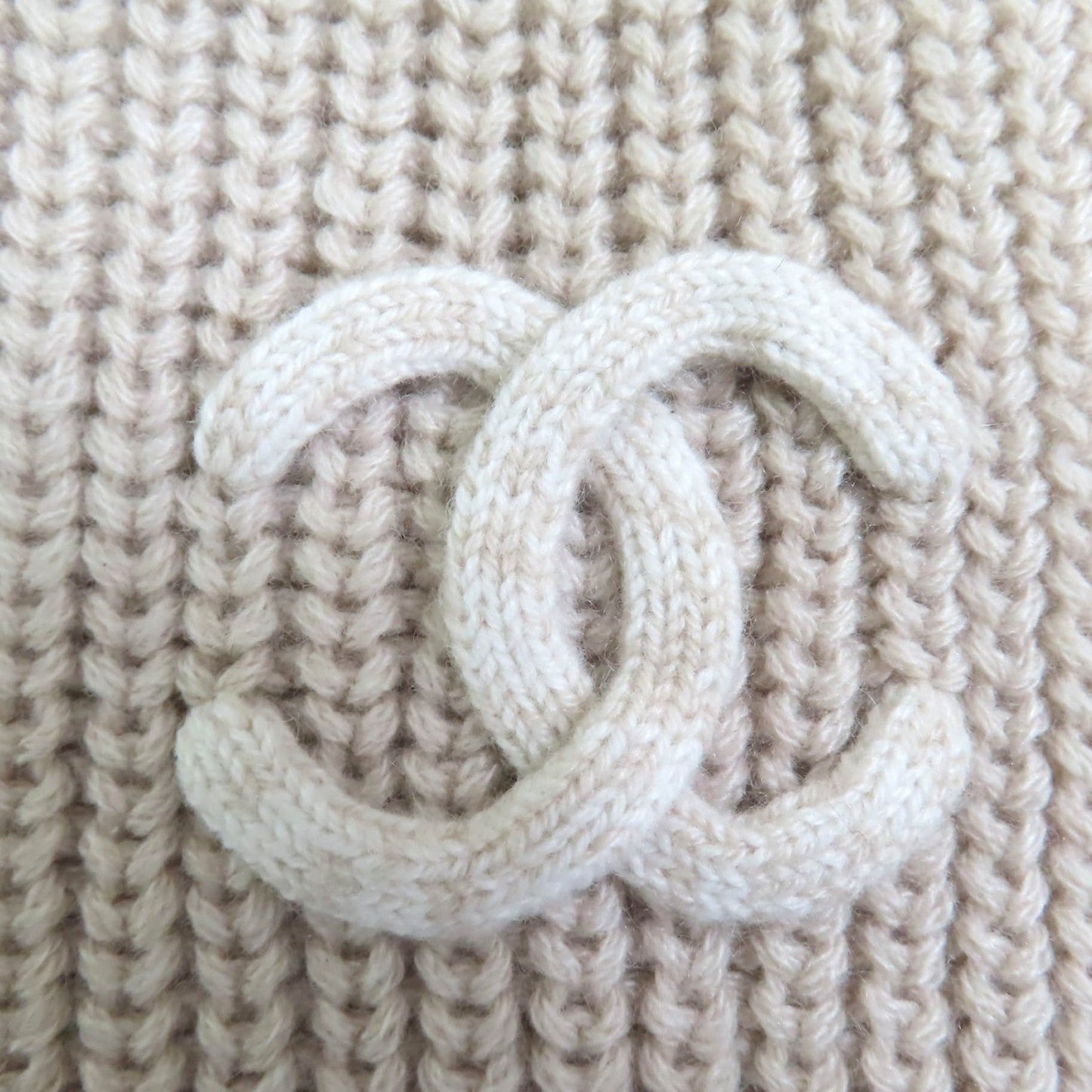 CHANEL Scarf 24A cashmere Beige type