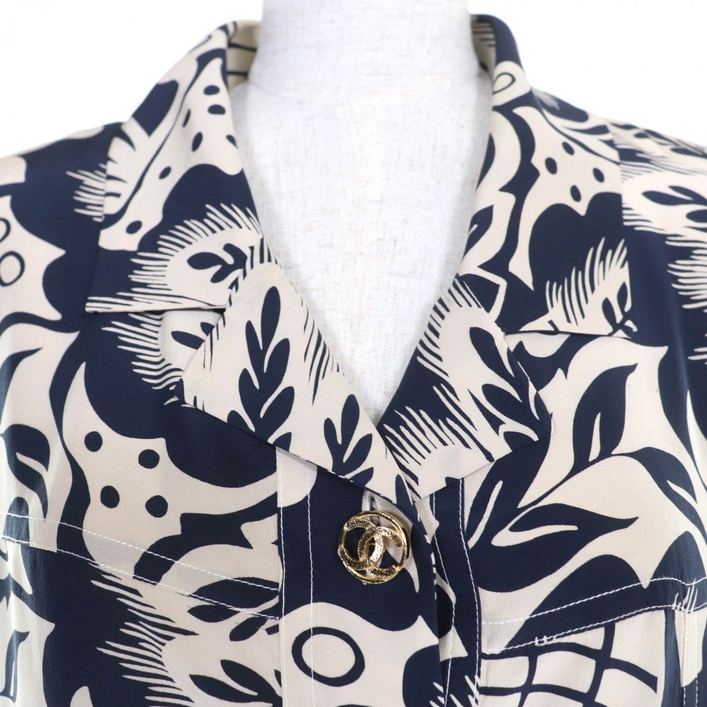 CHANEL one piece silk Beige navy 38