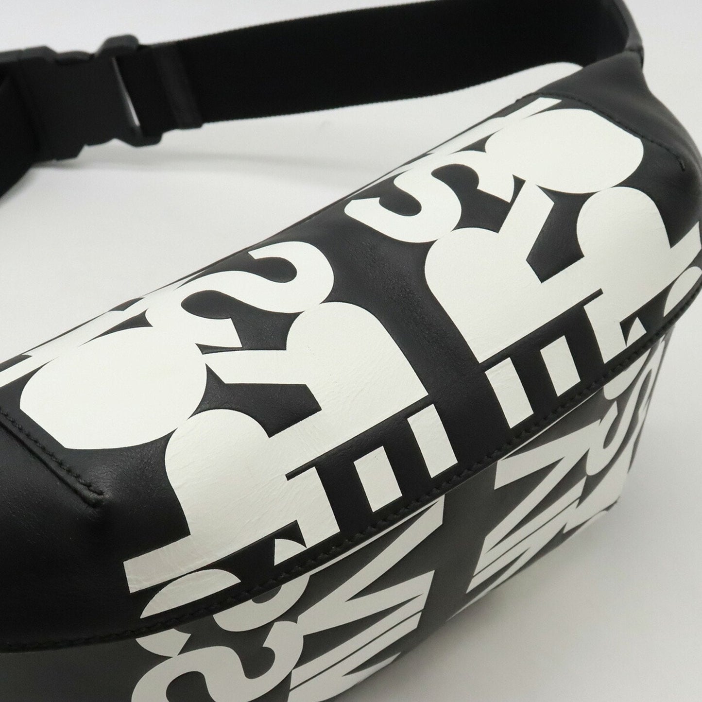 Luxury Burberry Shoulder Bag