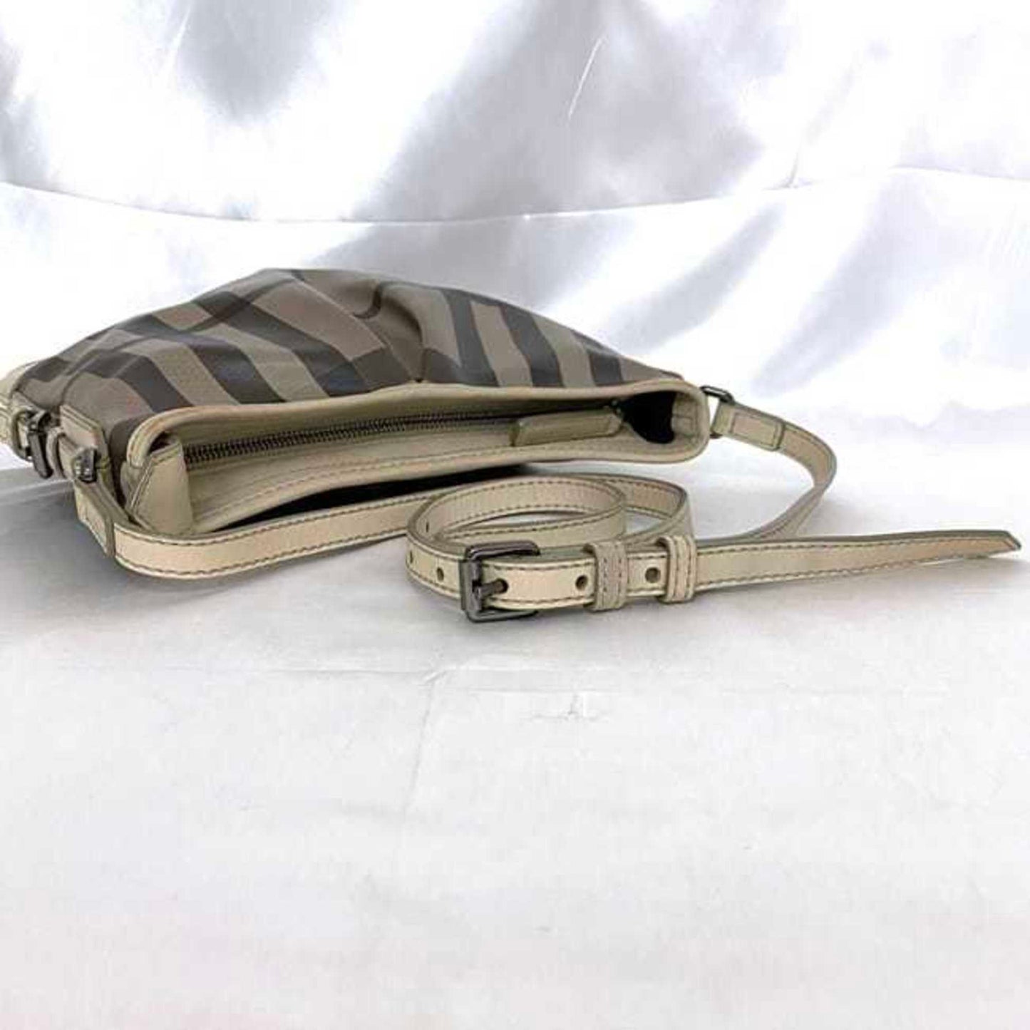 Luxury Burberry Smoke Check Shoulder Bag