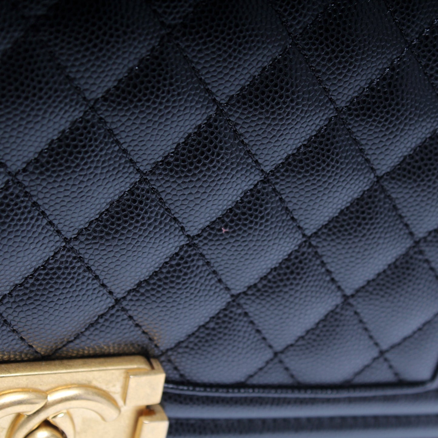 Chanel Boy Flap Medium New Caviar 32+M Bag