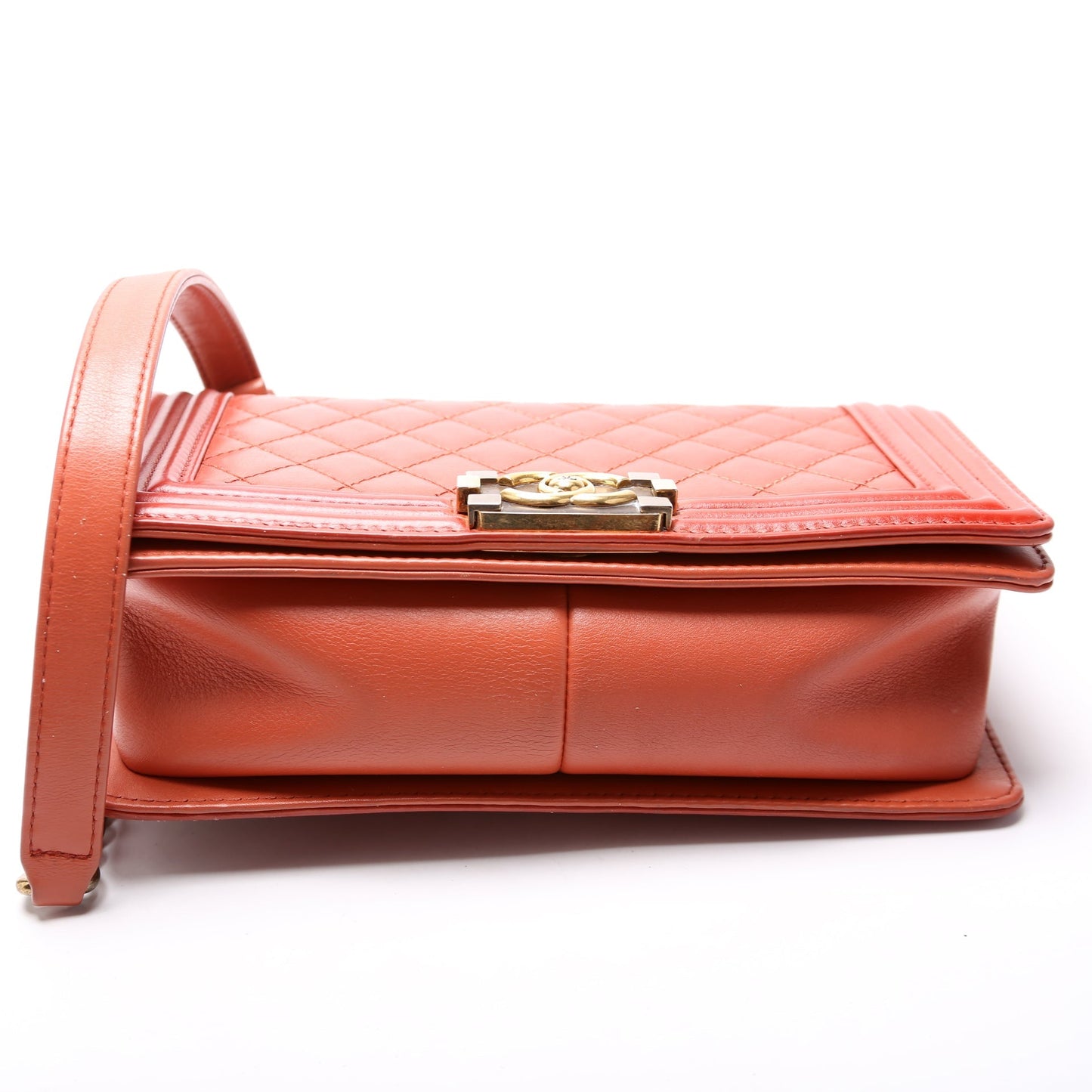 Chanel Boy Flap Medium New Lambskin 19M Bag