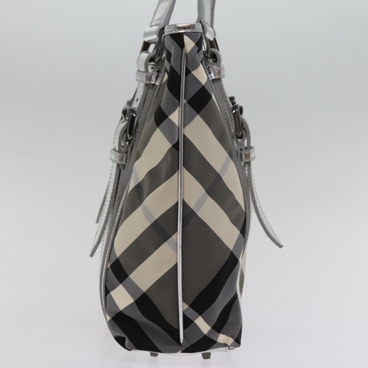 Luxury Burberry Victoria Tote