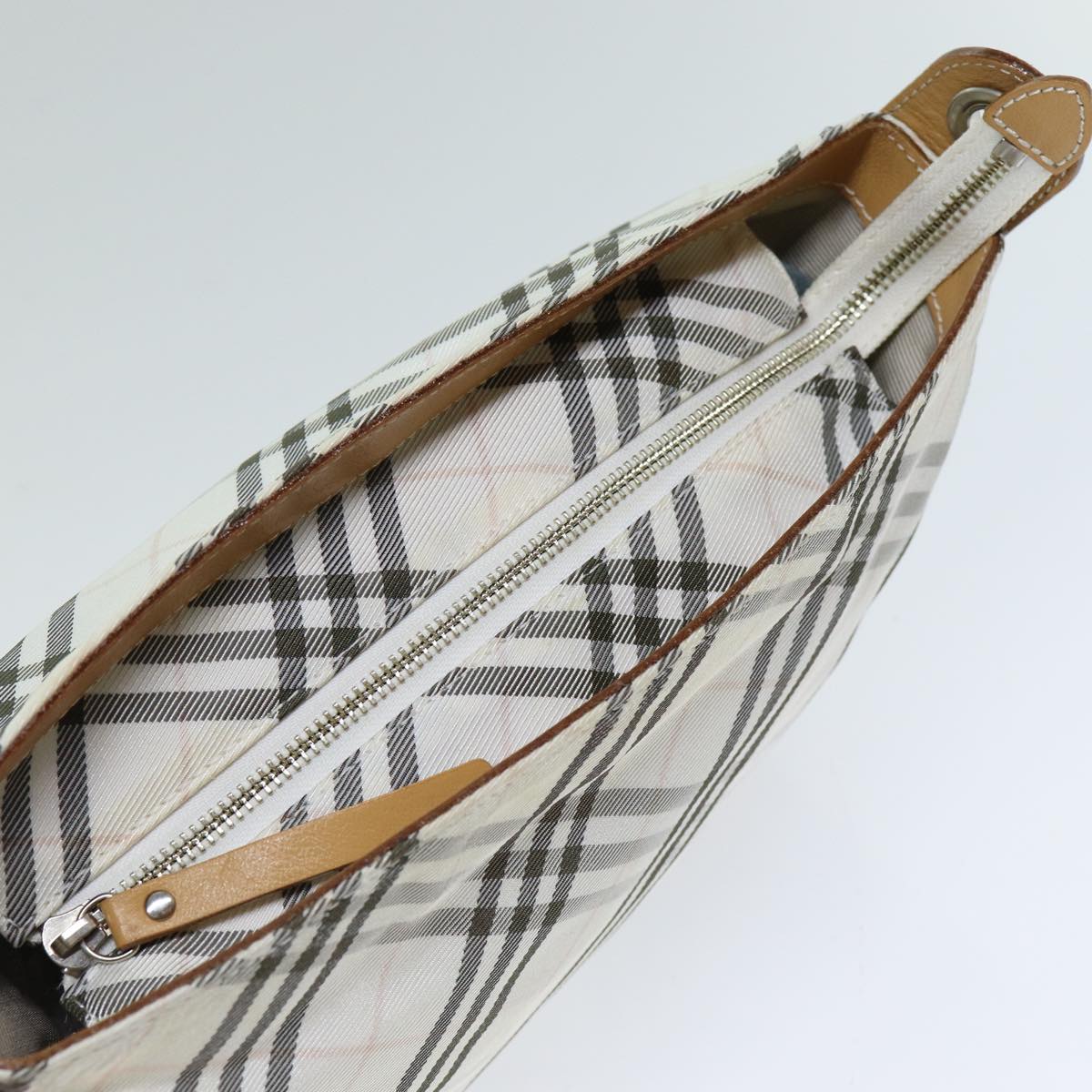 Luxury Burberry Nova Check Shoulder Bag