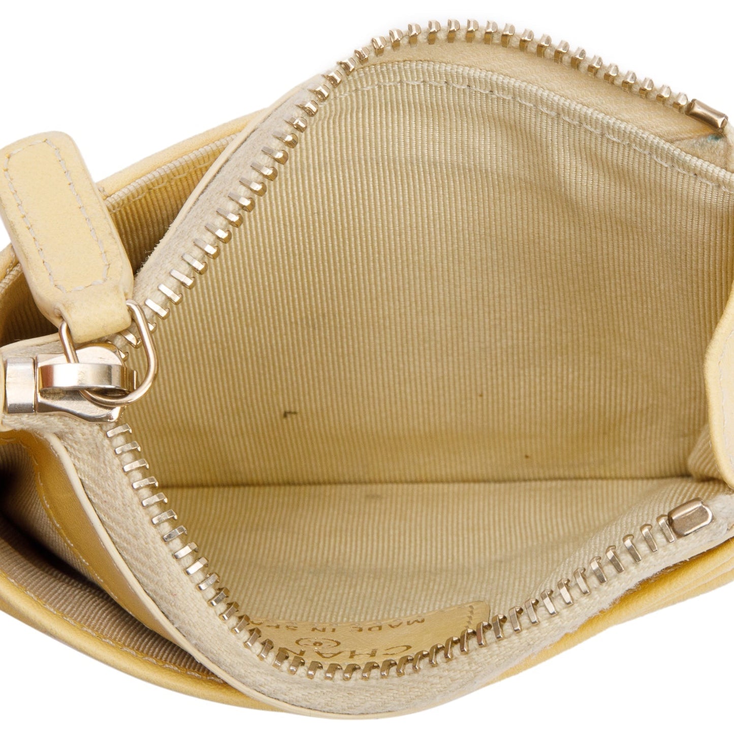 Chanel 2020 Yellow Quilted Lambskin Leather CC Zipped Card Holder