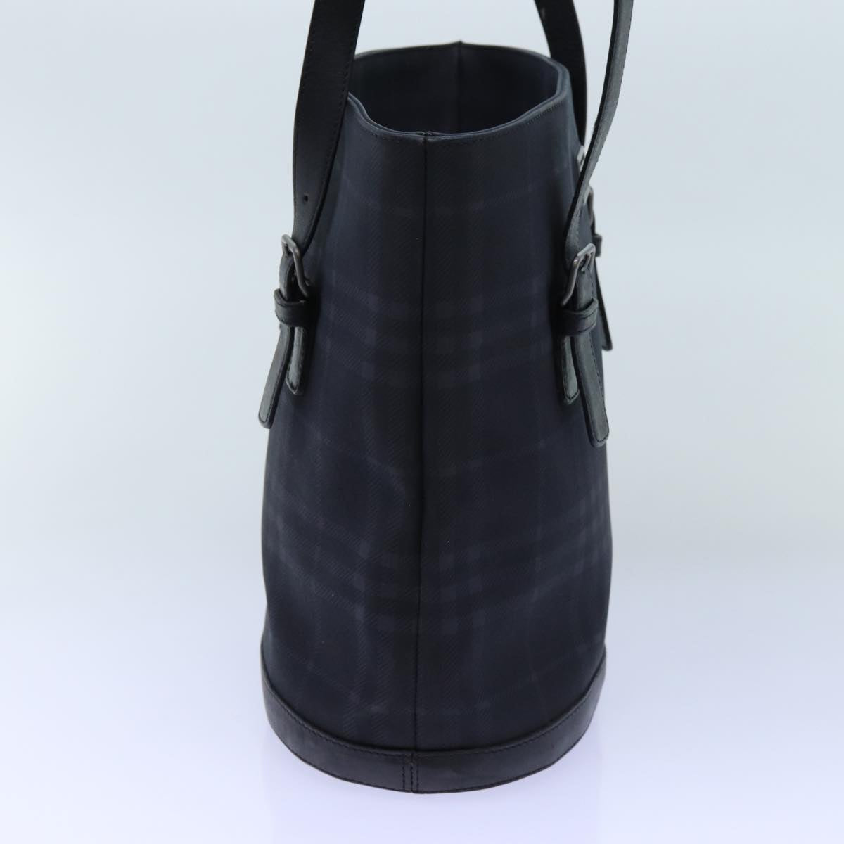 Luxury Burberry Nova Check Shoulder Bag Canvas Navy Auth 72748