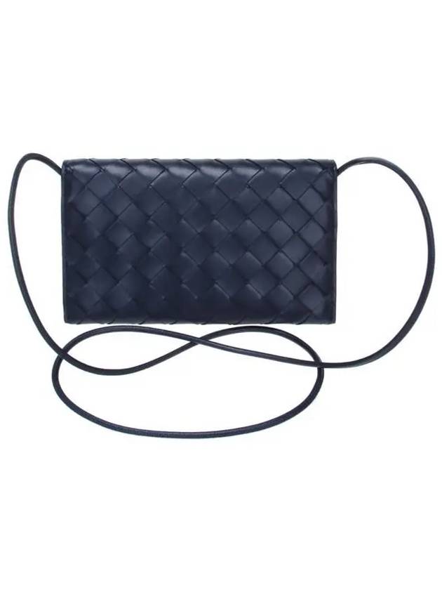 Luxury Bottega Veneta Intrecciato Strap Long Wallet Space