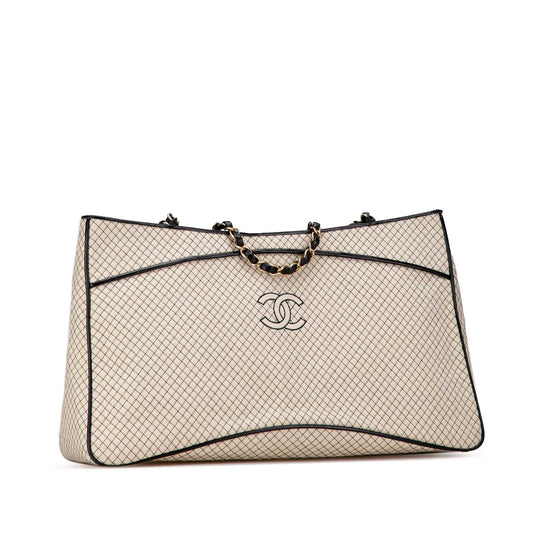 Chanel CC Quilted Jersey Tote (SHG-eUjRMY)