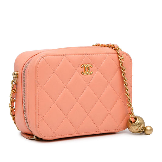 Chanel CC Quilted Lambskin Pearl Crush Camera Bag (SHG-S5d4T2)