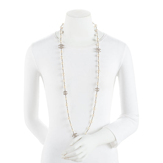Chanel Crystal Pearl CC Long Necklace (SHF-oKOF4P)