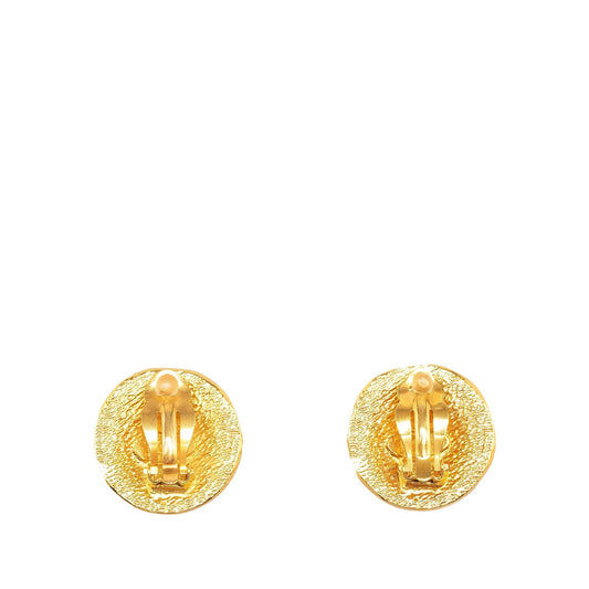 Chanel Gold Plated CC Rue Cambon Round Clip On Earrings (SHG-jju0yo)
