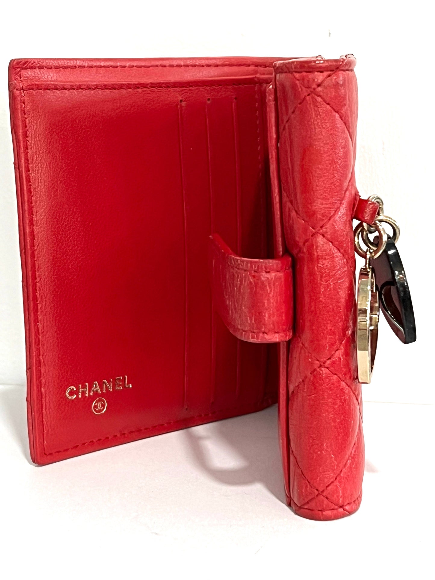 CHANEL MATELASSÃ PORTE BONHEUR QUILTED LAMBSKIN CHARM WALLET