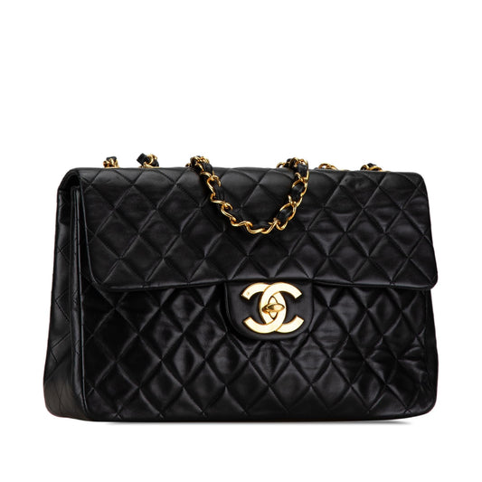 Chanel Maxi Classic Lambskin Single Flap (SHG-kQKahZ)