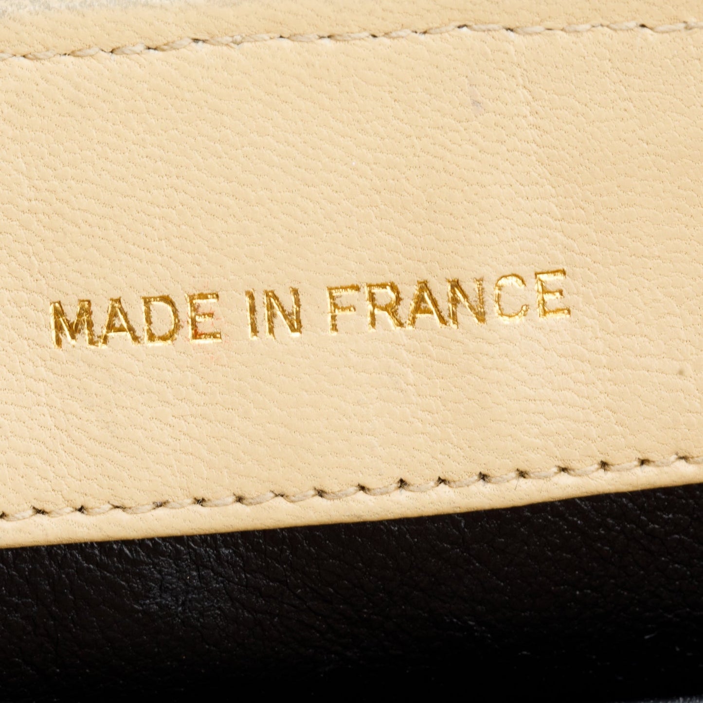 Chanel Vintage Beige Quilted CC Shoulder Bag