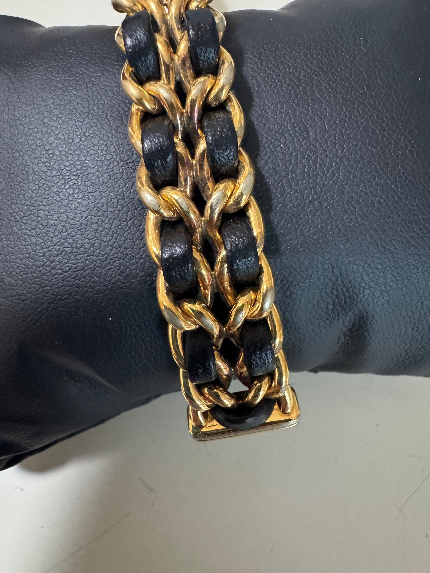 CHANEL 1987 Vintage PREMIERE Watch M Black Leather and 24KT Yellow Gold Plated