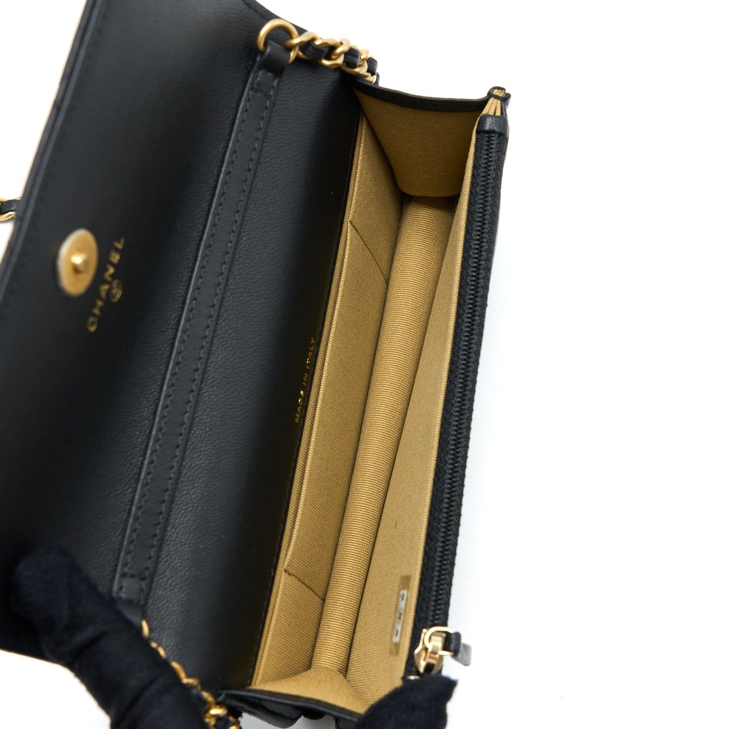 Chanel Pearl Crush Mini Wallet On Chain Lambskin Black Brushed GHW (Microchip)