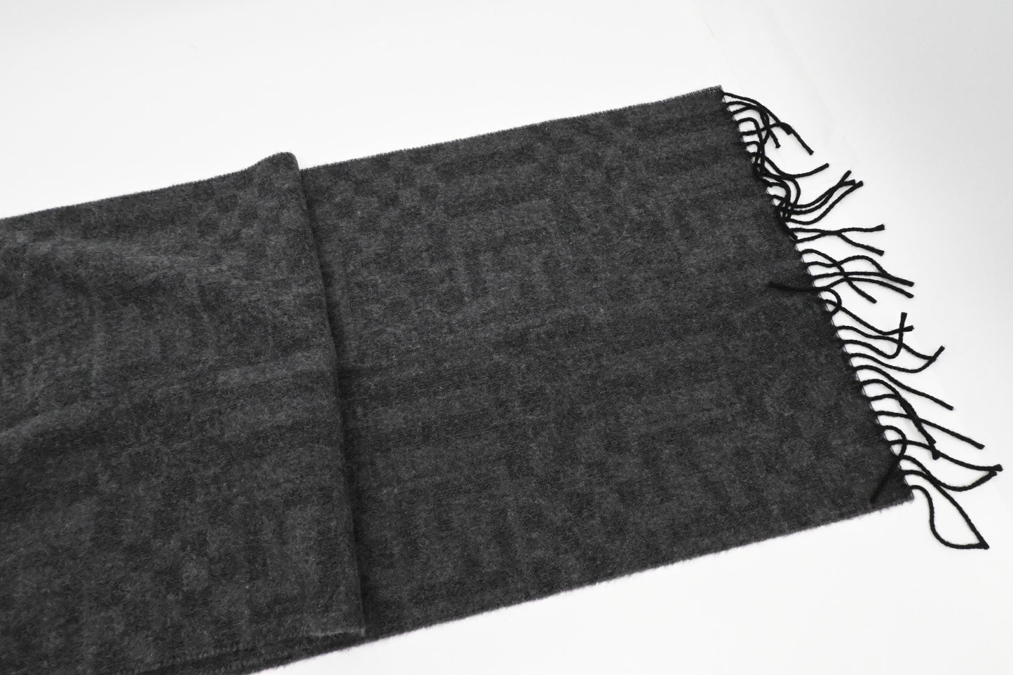 Fendi Scarf in Gray Wool