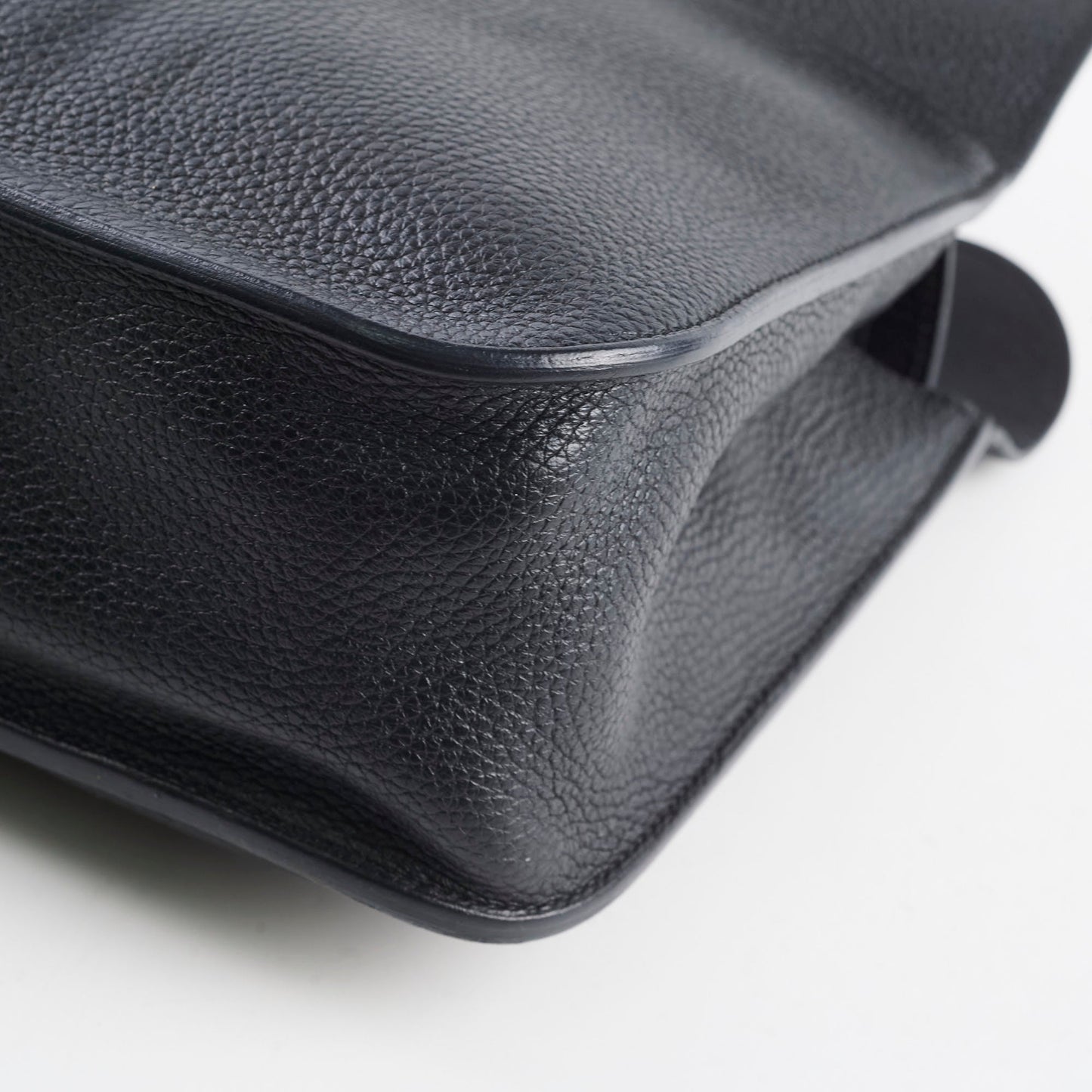 Hermes Halzan 31 Black PHW A Stamp