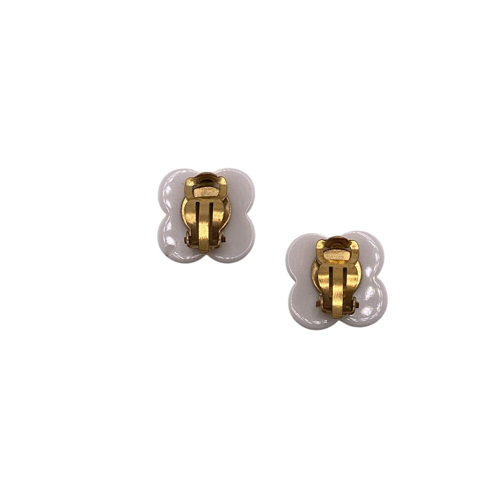 CHANEL Earring 02P Plastic, Plating white COCO Mark Flower motif