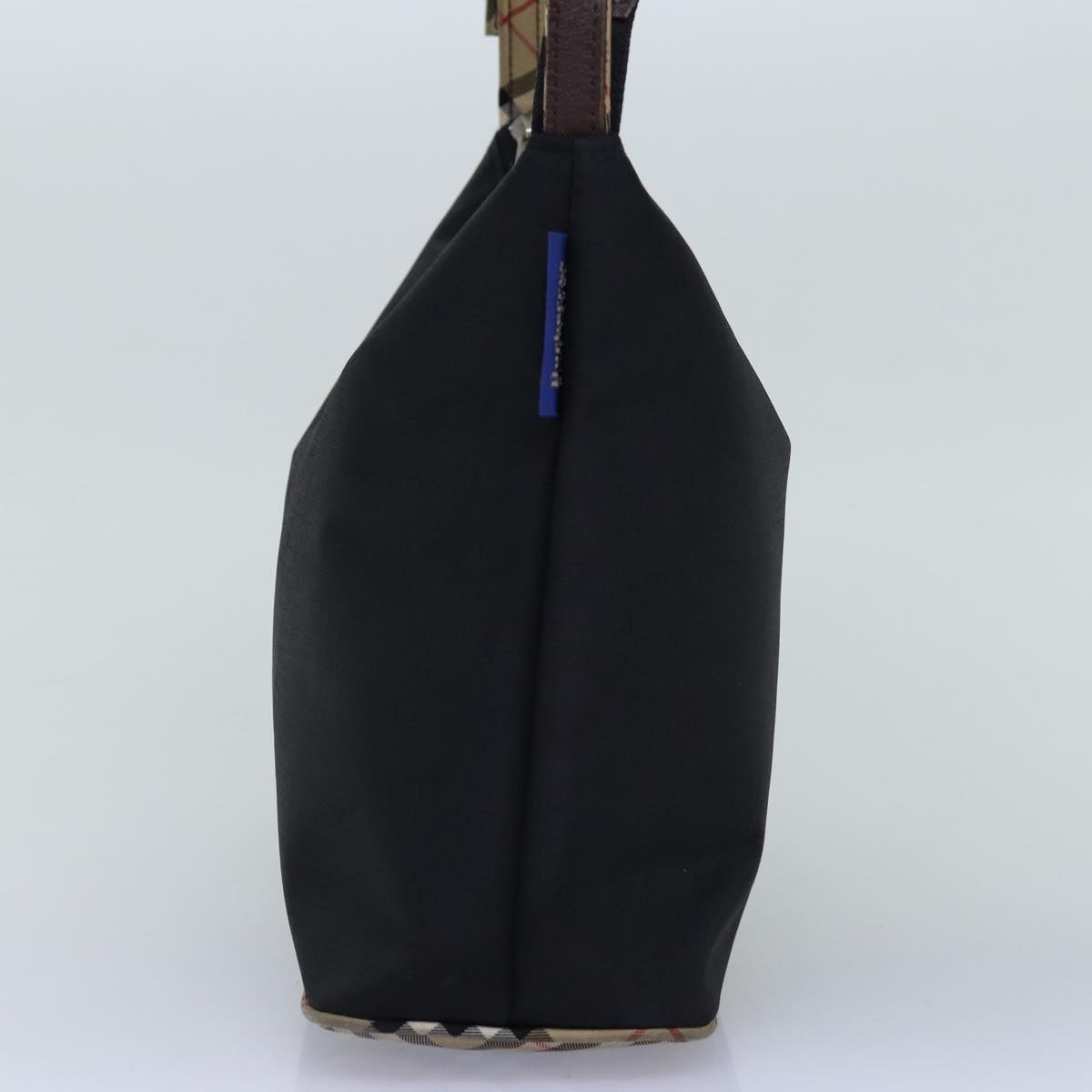 Luxury BurberrySs Nova Check Blue Label Shoulder Bag Nylon Black Beige Auth bs14387