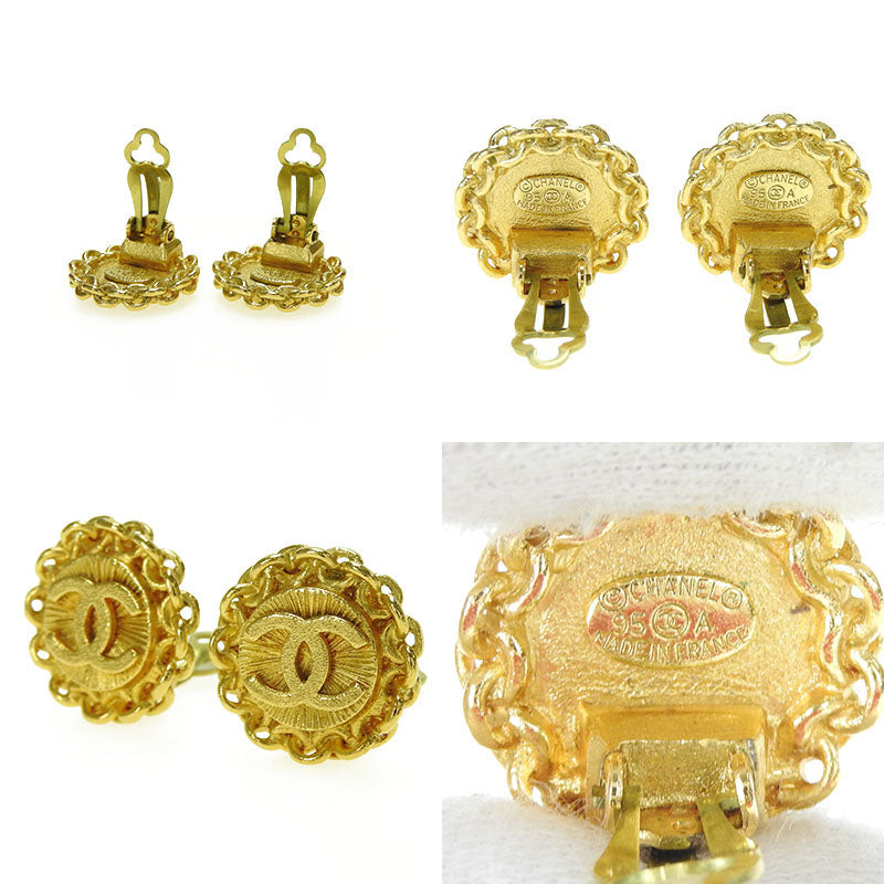 CHANEL Earring plating gold Women