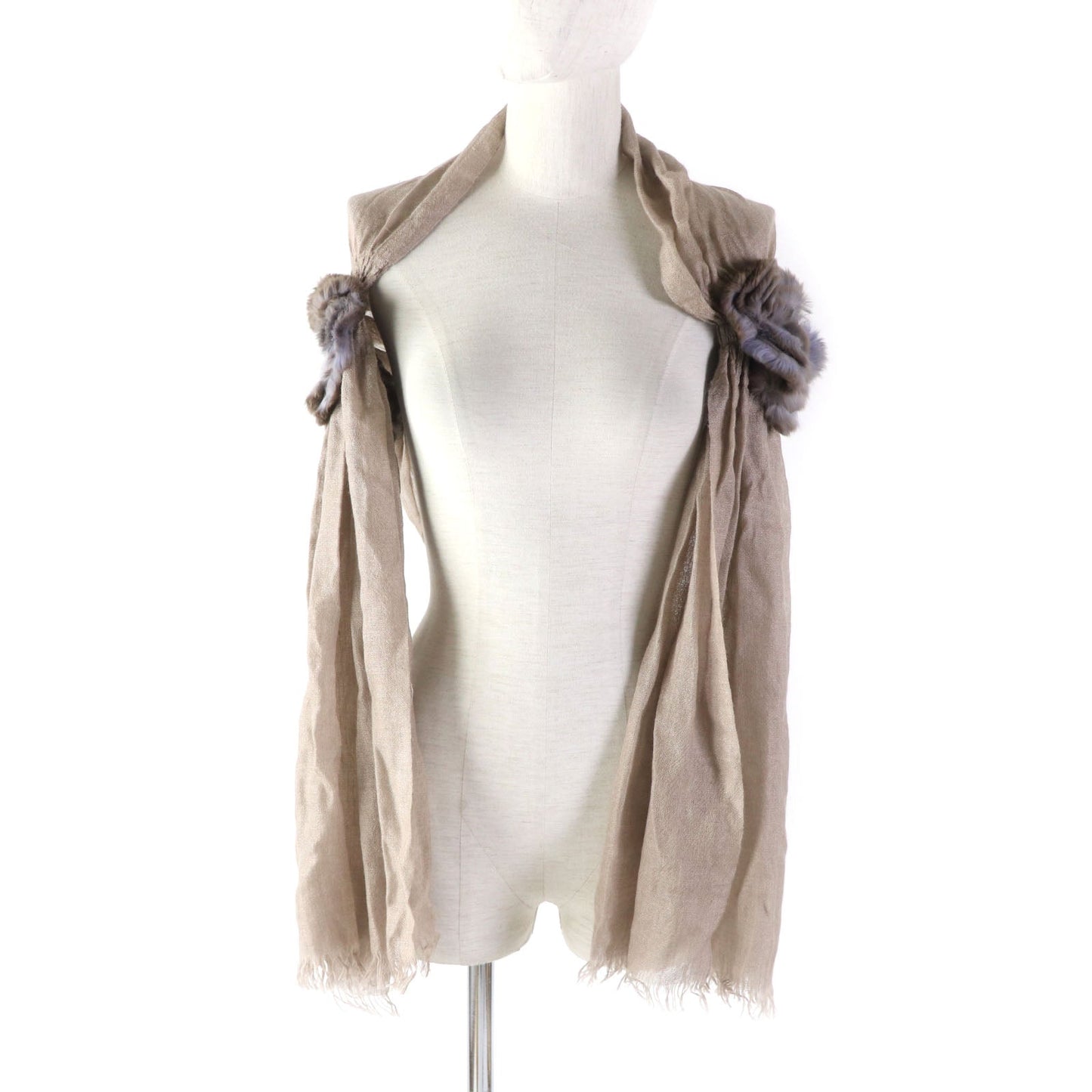 FENDI Stall Main: 70% cashmere, Main: 30% silk, Part: Orirag fur beige Women