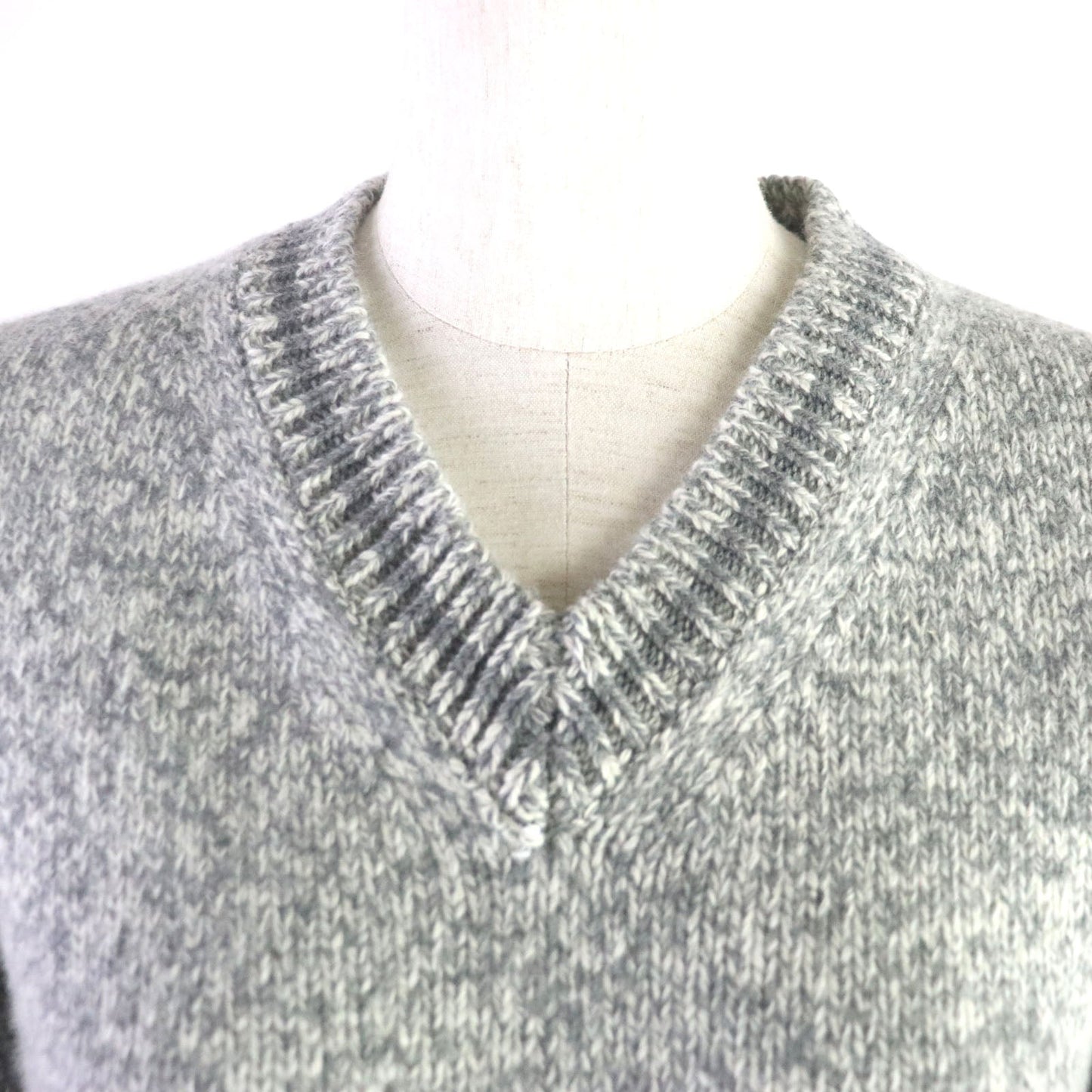 Christian Dior knit 054S01AM303 Outer material: 70% wool, Outer material: 30% cashmere gray Women 38