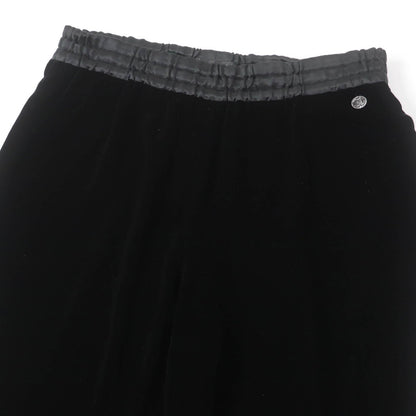 CHANEL Pants P65297 Main: 92% rayon, Main: 8% silk, Part: 86% rayon, Part: 12% polyamide (nylon), Part: 2% elastane (polyurethane), Part: 100% silk black Women 42