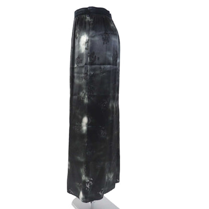 CHANEL Long skirt P73038 Main: 69% rayon, Main: 31% silk, Part: 93% silk, Part: 7% elastane (polyurethane) black Mtiers d'art collection Women 34