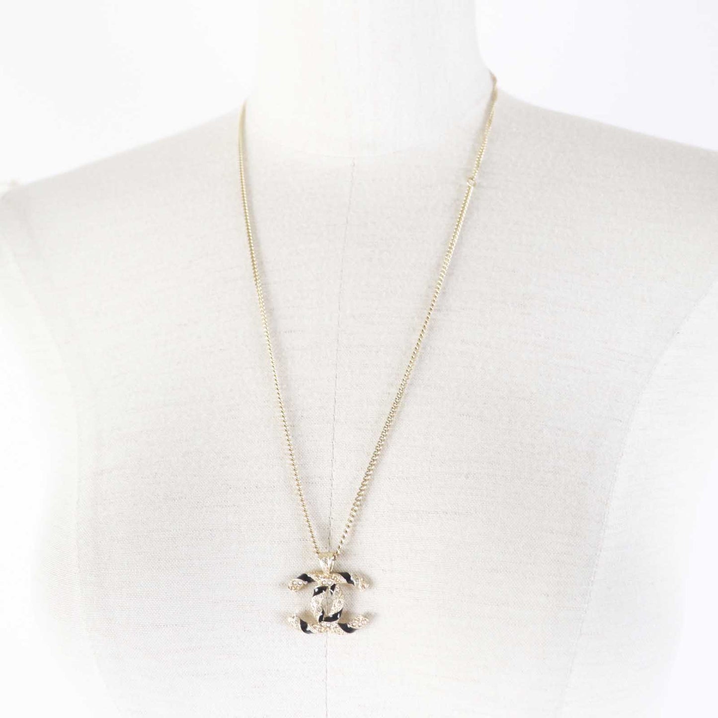 CHANEL Necklace A21C Metal.Faux pearl.Rhinestone Gold black Women