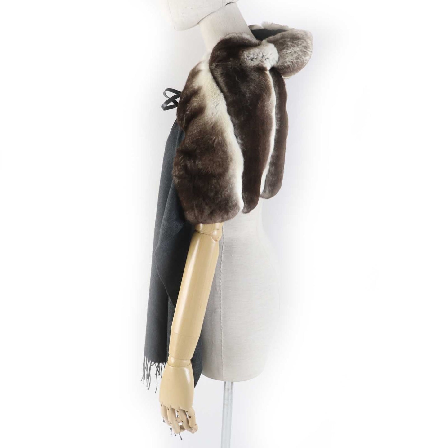 FENDI Scarf FVG480 Main: Oligura, Part: Lamb leather, Lining: 100% silk, Part: 50% mohair, Part: 30% rayon Brown gray Women