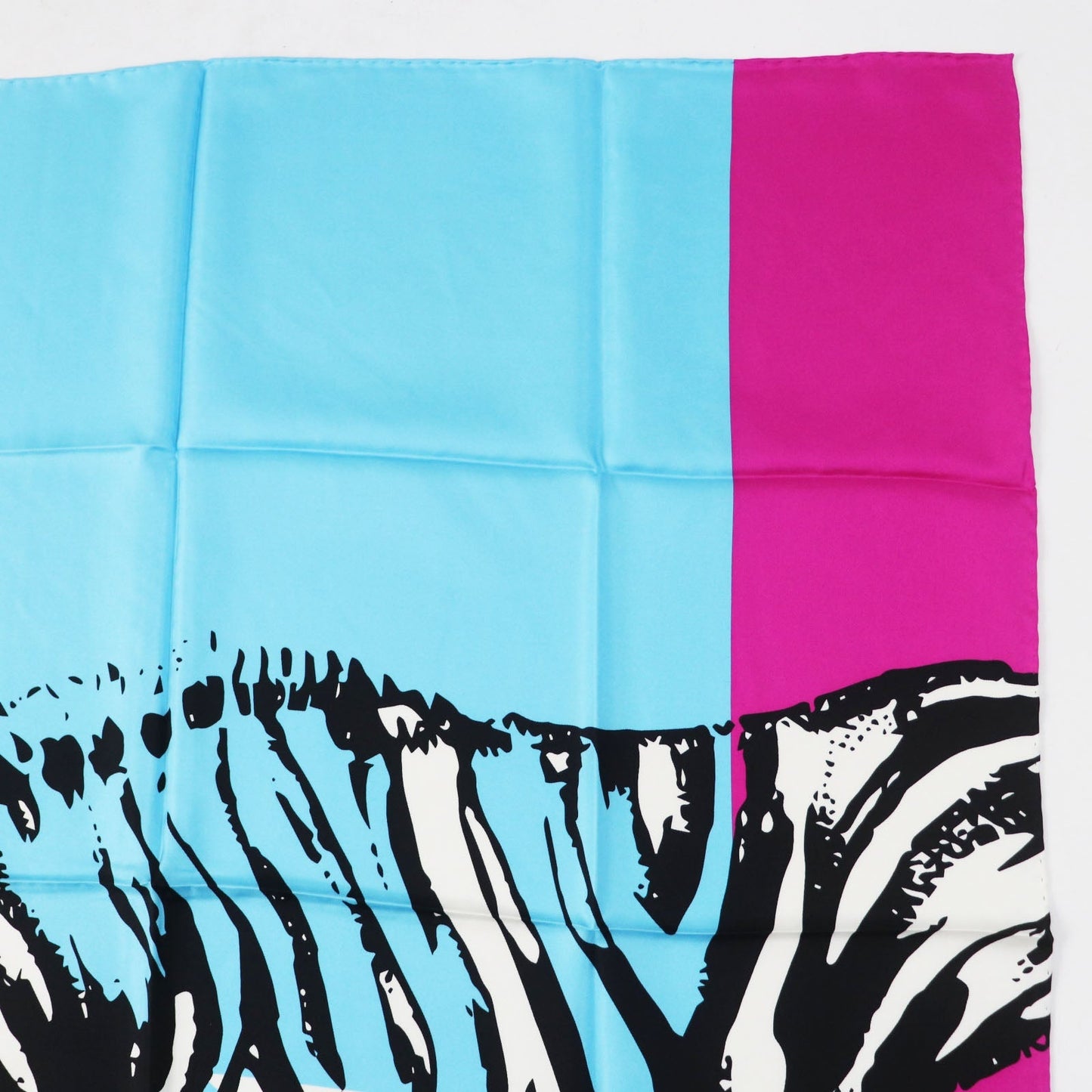 Christian Dior scarf Main: 100% silk Light blue purple D - Jungle Pop Women