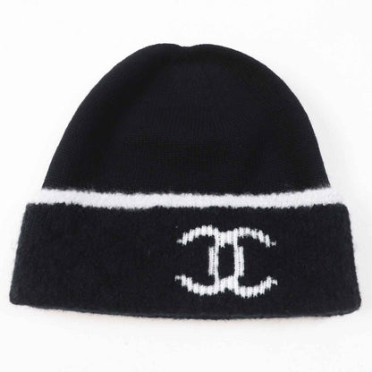 CHANEL gloves Main: 73% wool, 19% cashmere, 4% silk, 2% nylon, 1% polyester Black White Two-piece set Women