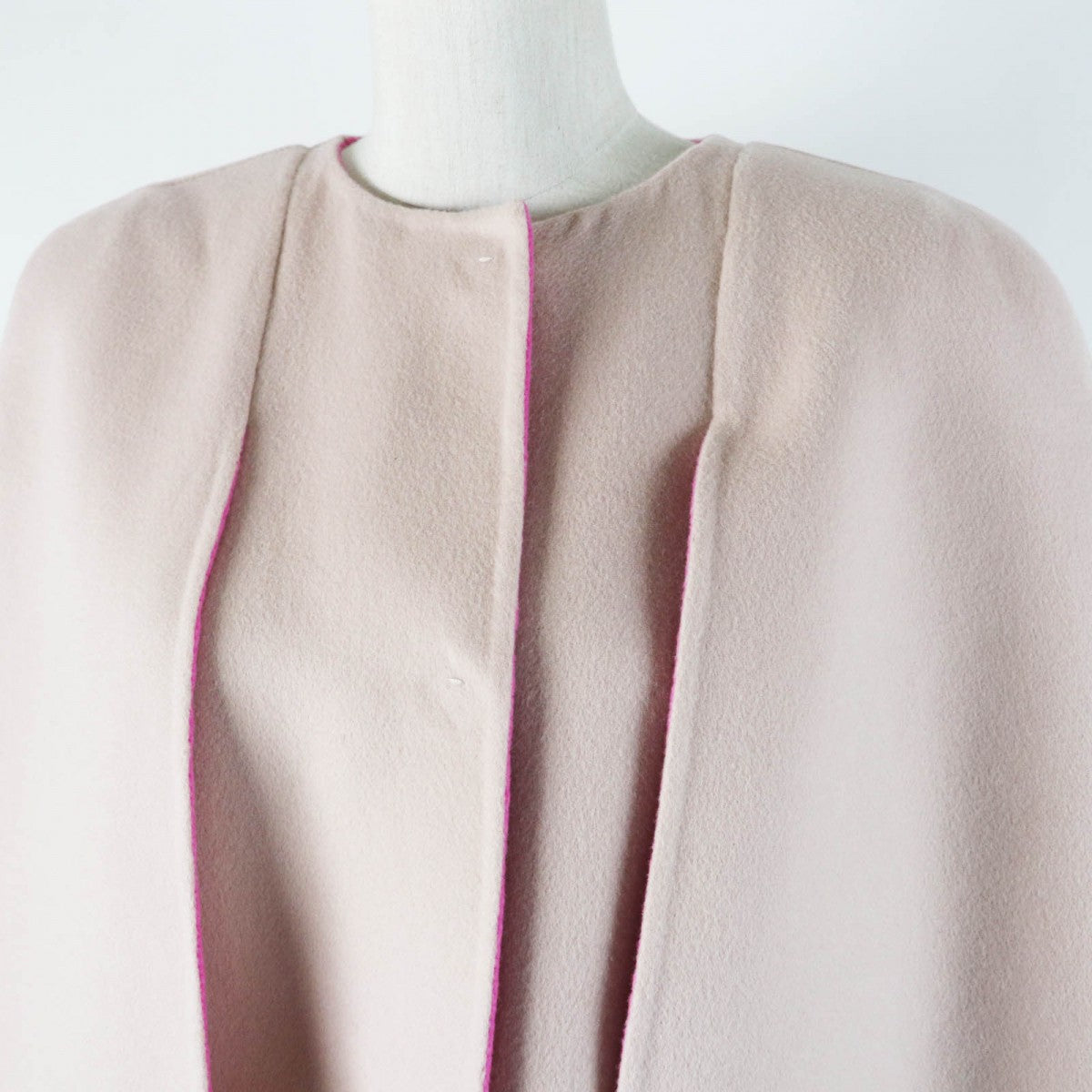 FENDI coat FF8458 W1D Outer: 100% wool, fur: fox pink Women 46