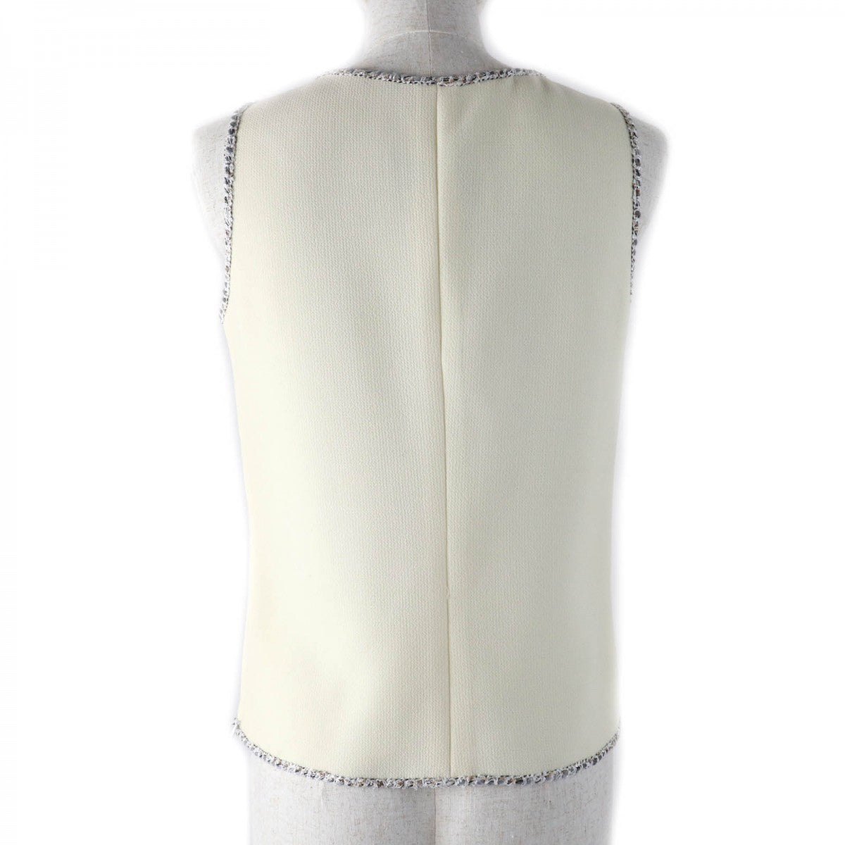 CHANEL Cut 05C P24999 Outer: 100% wool, Lining: 95% silk, Lining: 5% elastane off white Women 36