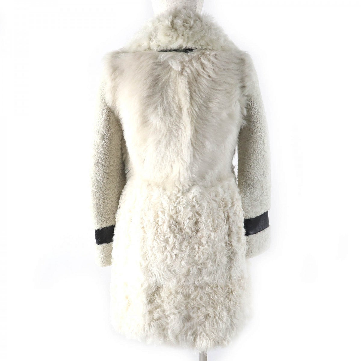 CELINE Mouton coat 2 8F70/3568  Main: 100% sheepskin, lining: 55% cupra, lining: 45% rayon Ivory type Black Women 34