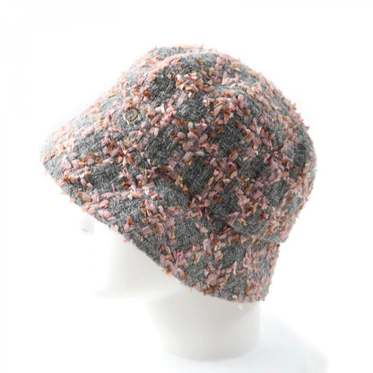 CHANEL hat Main: 52% wool, Main: 39% polyamide (nylon), Main: 8% cotton, Main: 1% alpaca, Lining: 100% cotton Gray pink Women M