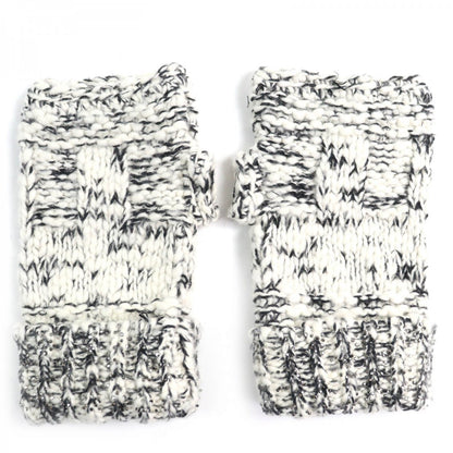 CHANEL gloves P39194 Main: Wool 52%, Main: Cashmere 18%, Main: Cotton 16%, Main: 7%, Main: Silk 3% White x black Women M