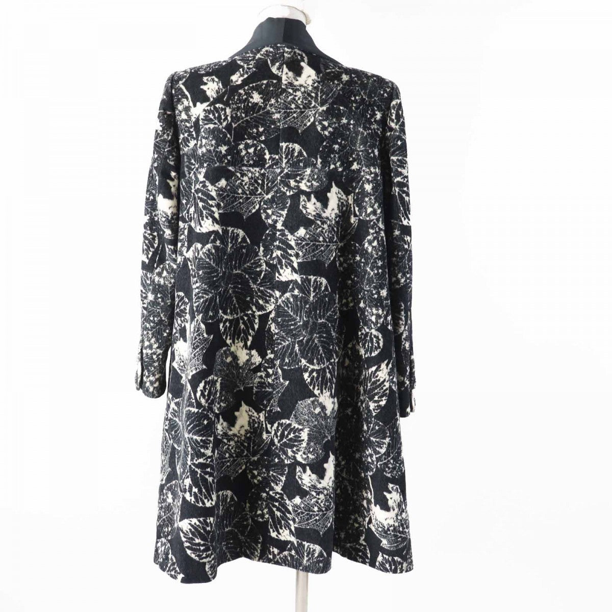 CHANEL coat P60011 Main: 100% cotton, Lining: 100% silk, Part: 100% silk Black light beige Women 38
