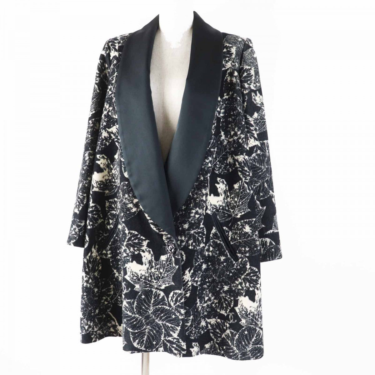 CHANEL coat P60011 Main: 100% cotton, Lining: 100% silk, Part: 100% silk Black light beige Women 36