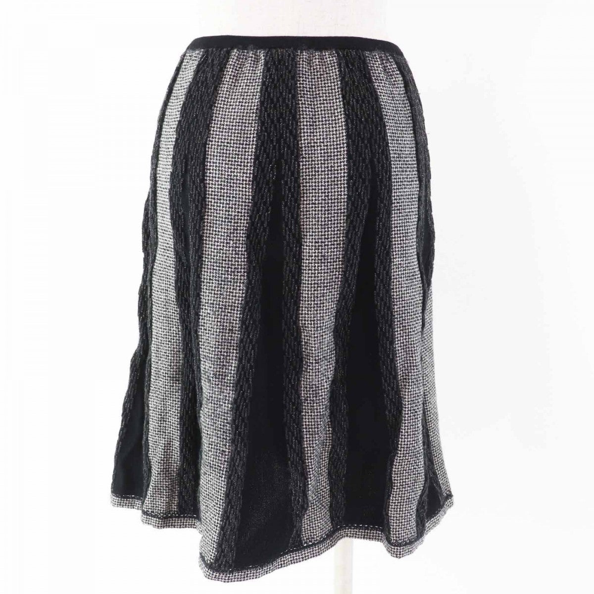 CHANEL skirt 05A P26661 Main: 79% wool, Main: 13% polyester, Main: 8% nylon, Part: 100% wool Black gray white Women 40