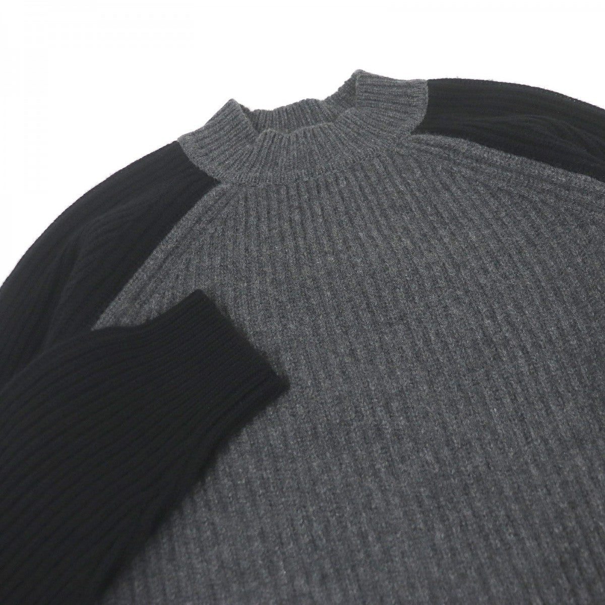 FENDI sweater FZY496 Main: 100% cashmere Gray black mens 46