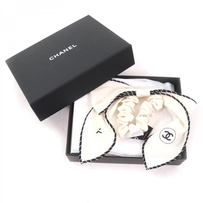 CHANEL hair accessory silk off white