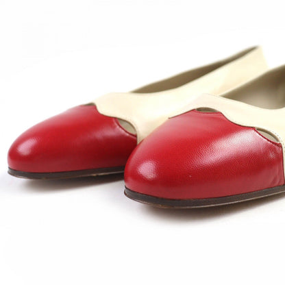 CHANEL pumps leather Ivory Red 37