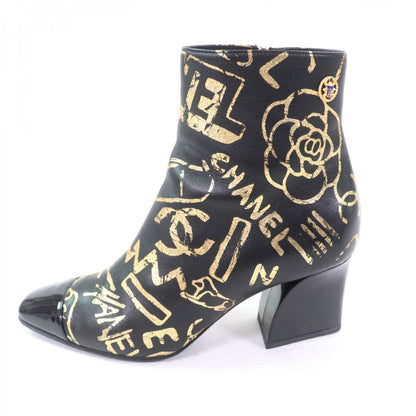 CHANEL short boots G35073 leather Black gold 36