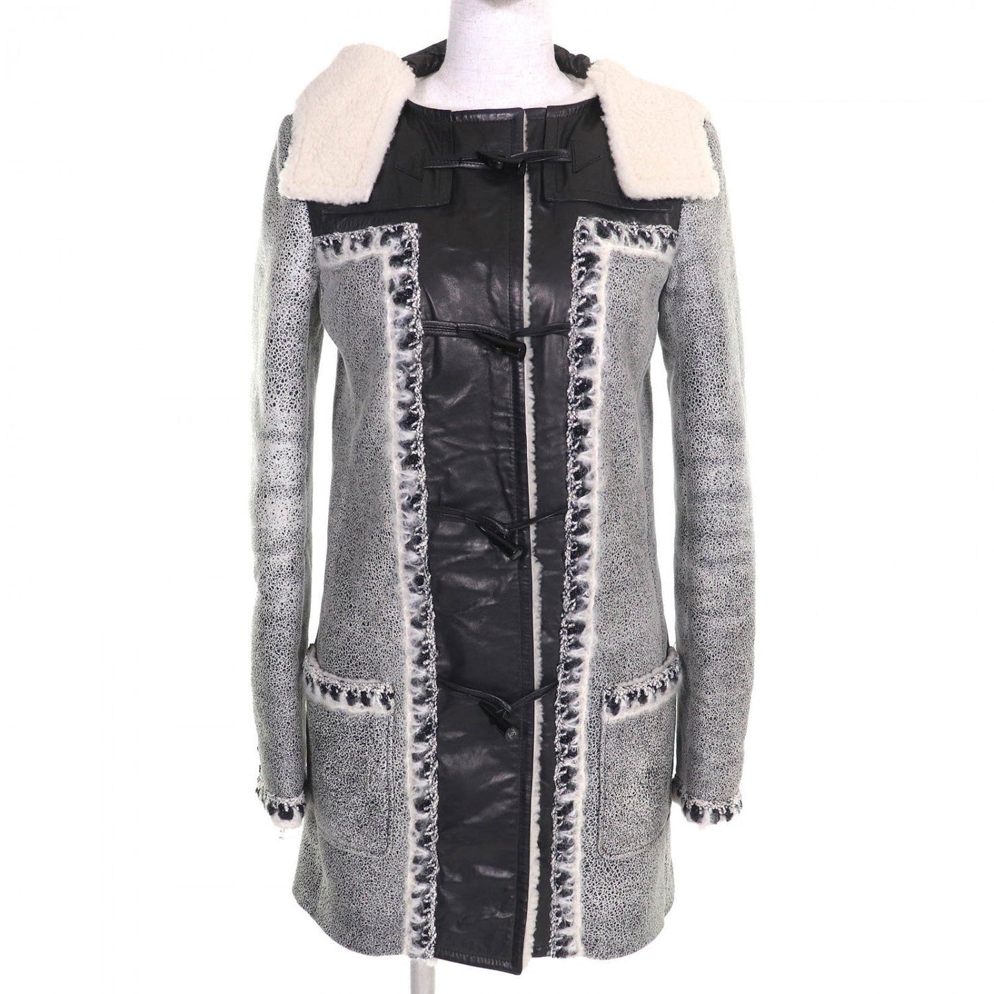 CHANEL Duffel coat P42361 Mouton Black White type 36