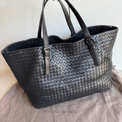Bottega Veneta Cesta Shopper Tote Nappa Intrecciato Leather Black Large