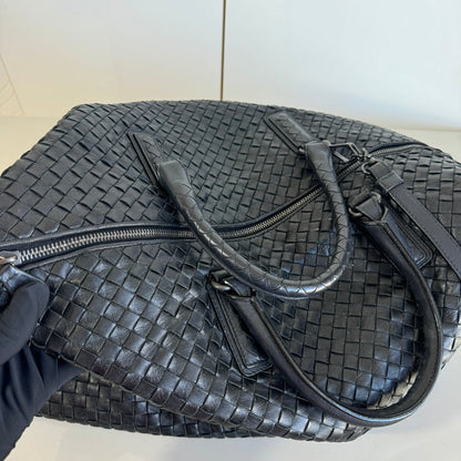 Bottega Veneta Maxi Convertible Tote Bag Hobo Black Leather Two-way Carry 50cm